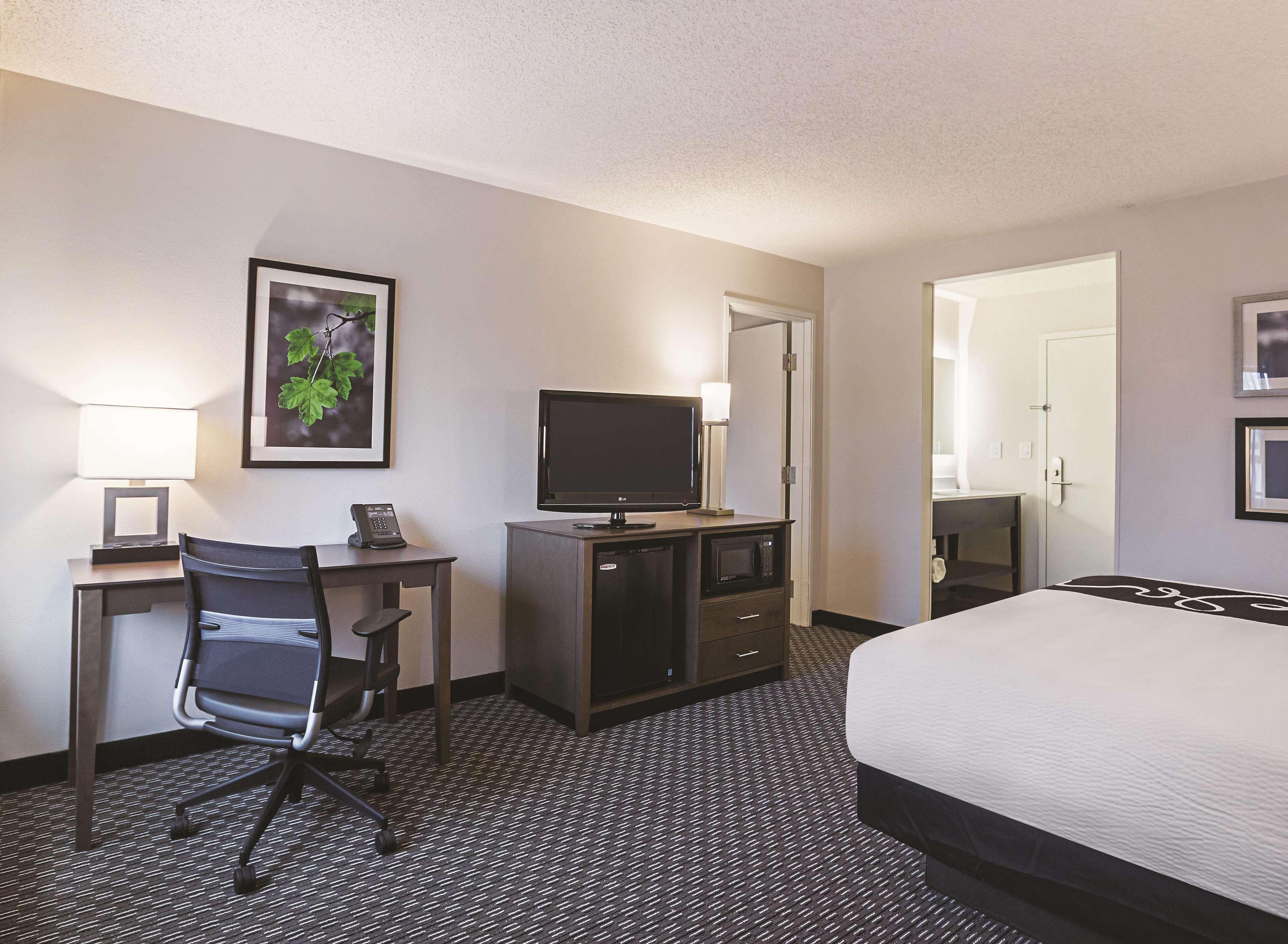 La Quinta By Wyndham Atlanta Midtown - Buckhead Hotell Exteriör bild