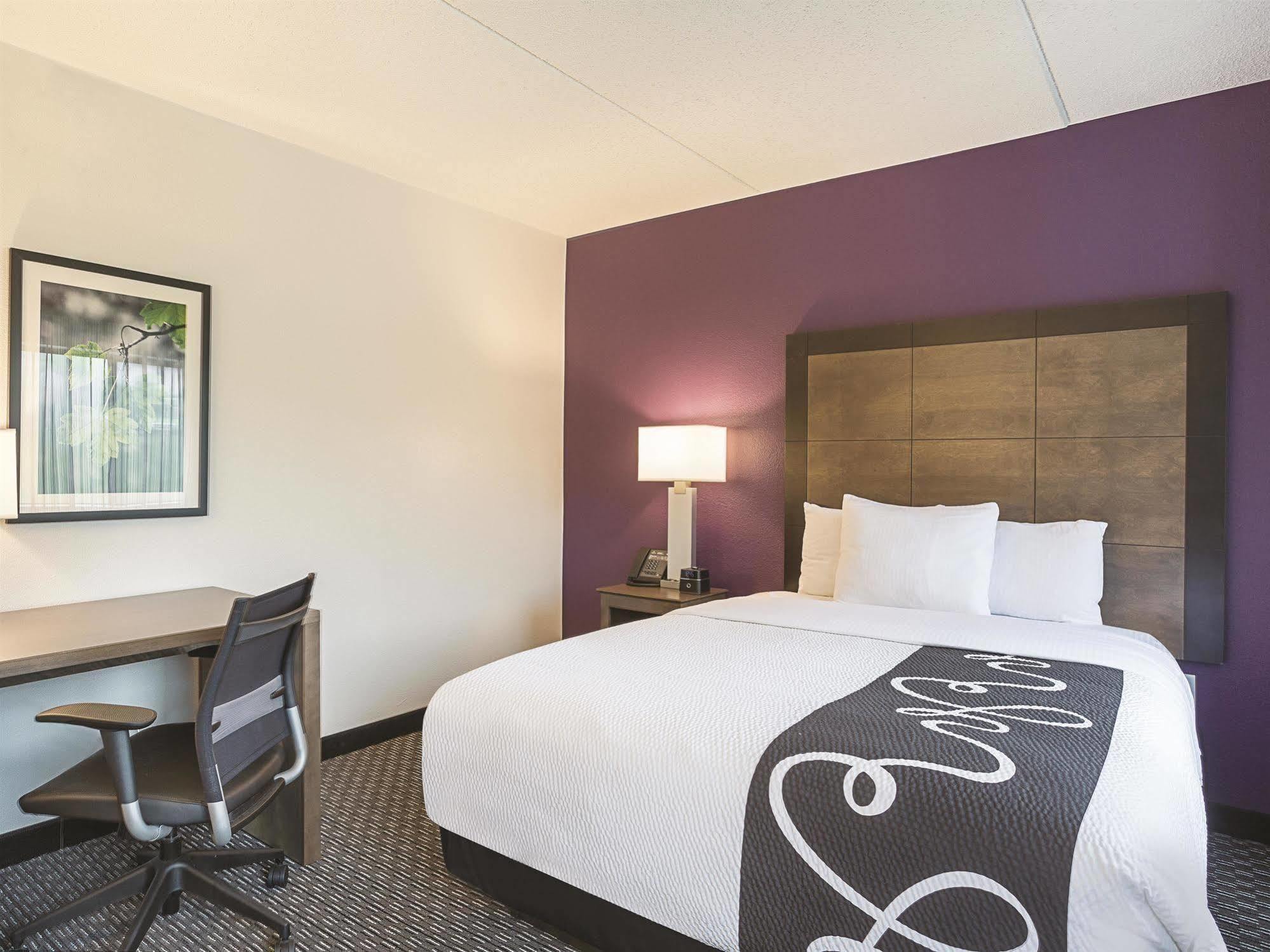 La Quinta By Wyndham Atlanta Midtown - Buckhead Hotell Exteriör bild