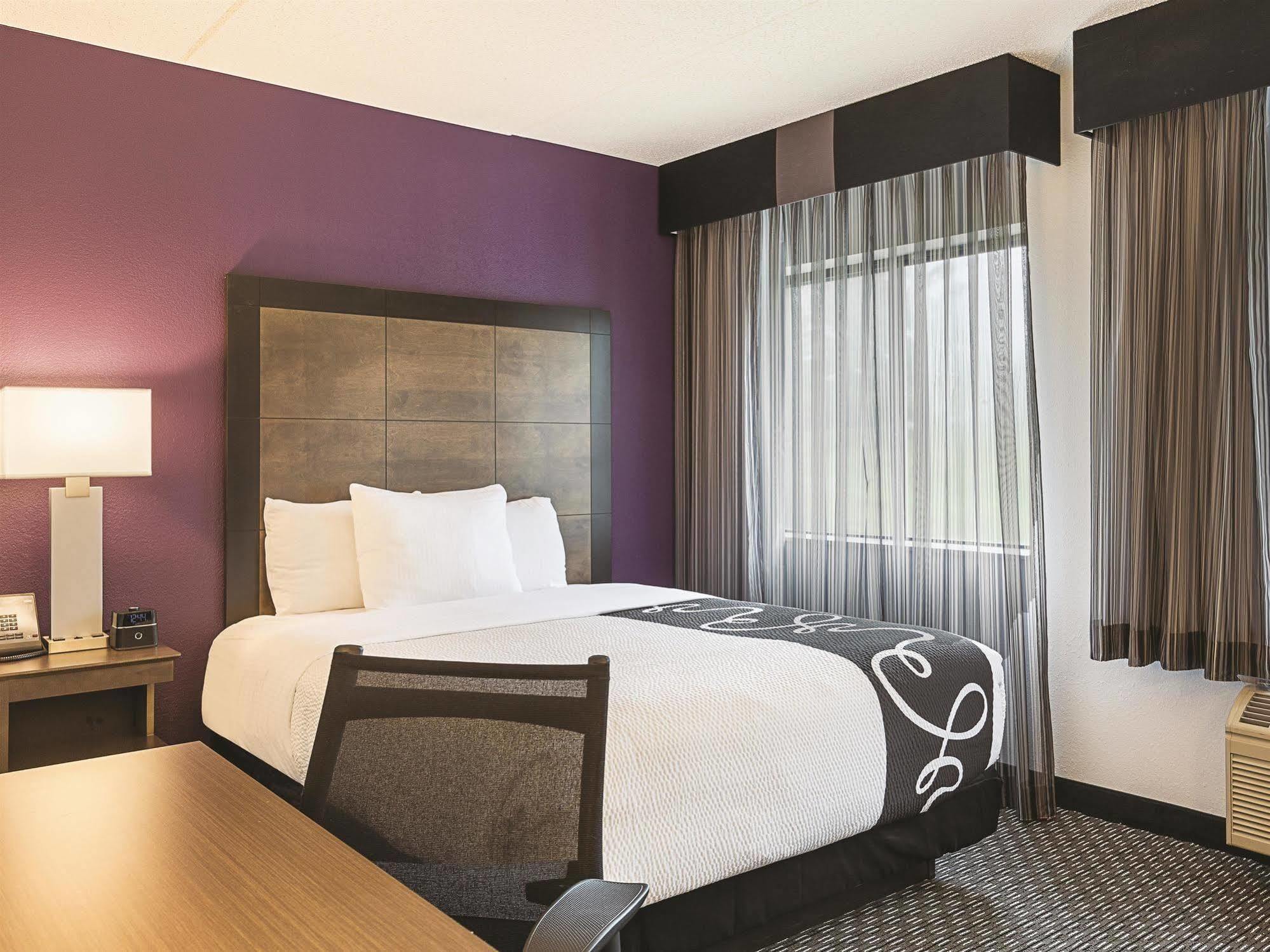 La Quinta By Wyndham Atlanta Midtown - Buckhead Hotell Exteriör bild